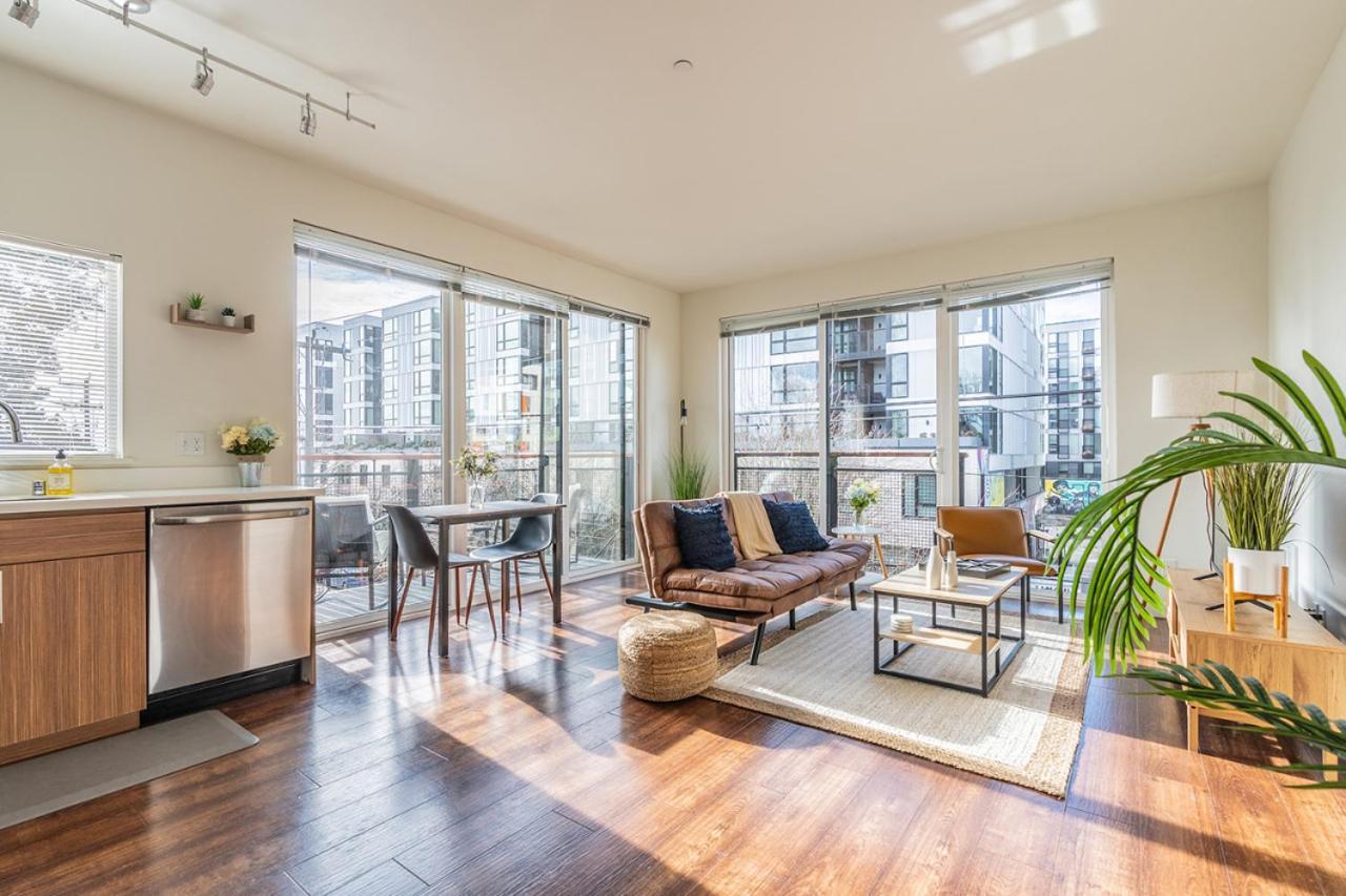 Close Downtown Modern Apartment - Pet Friendly, Wifi, Rooftop Views Seattle Exteriér fotografie