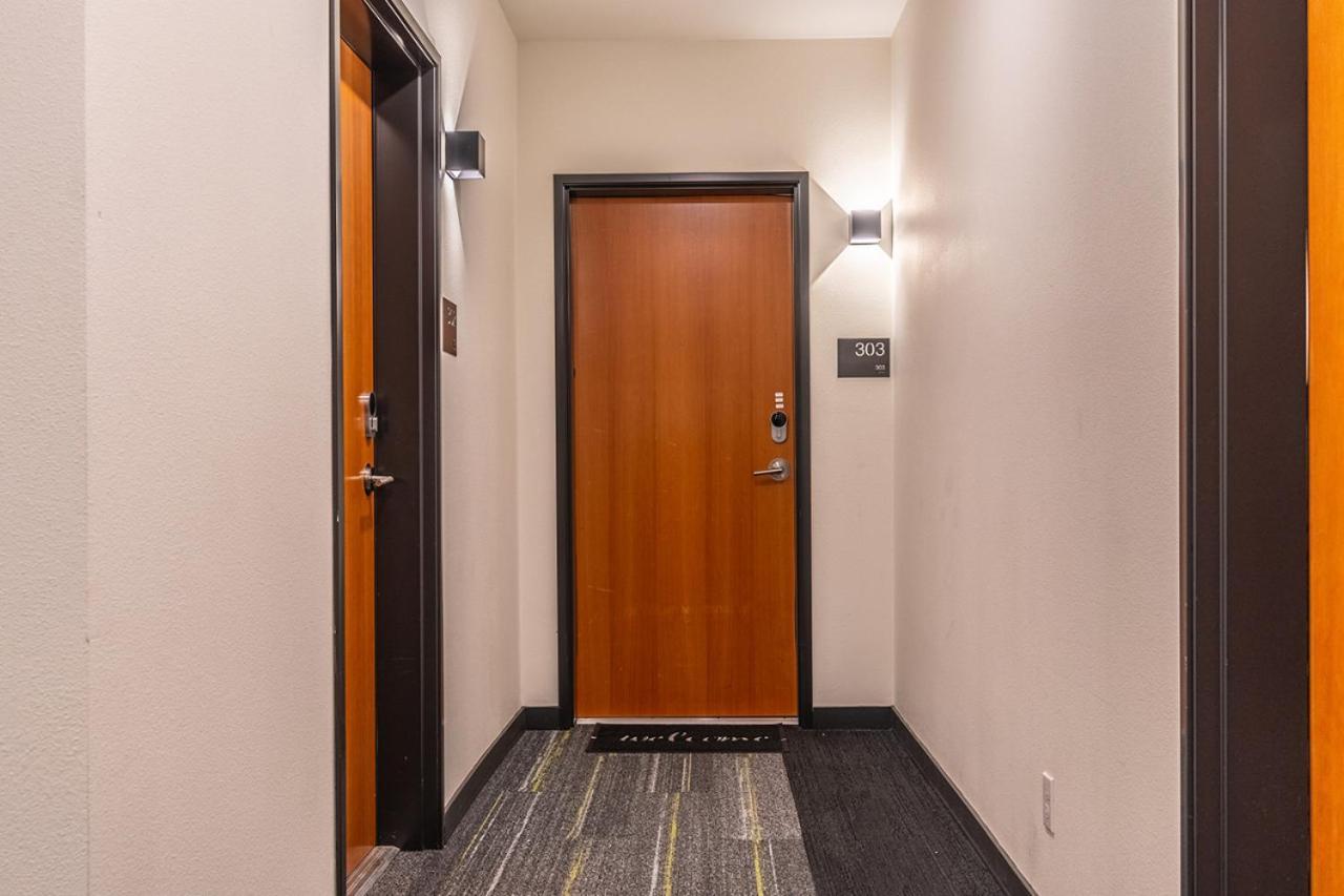 Close Downtown Modern Apartment - Pet Friendly, Wifi, Rooftop Views Seattle Exteriér fotografie