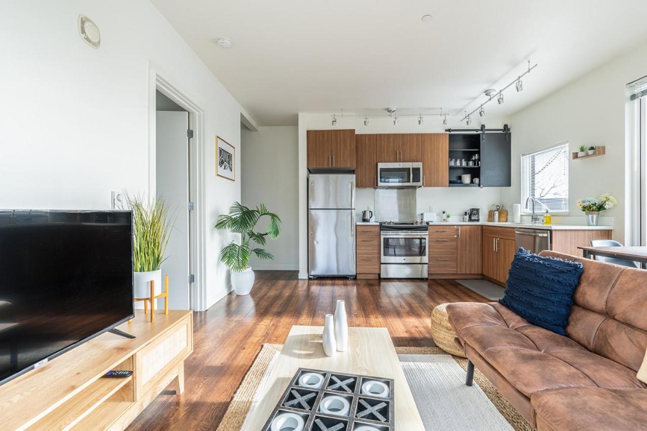 Close Downtown Modern Apartment - Pet Friendly, Wifi, Rooftop Views Seattle Exteriér fotografie